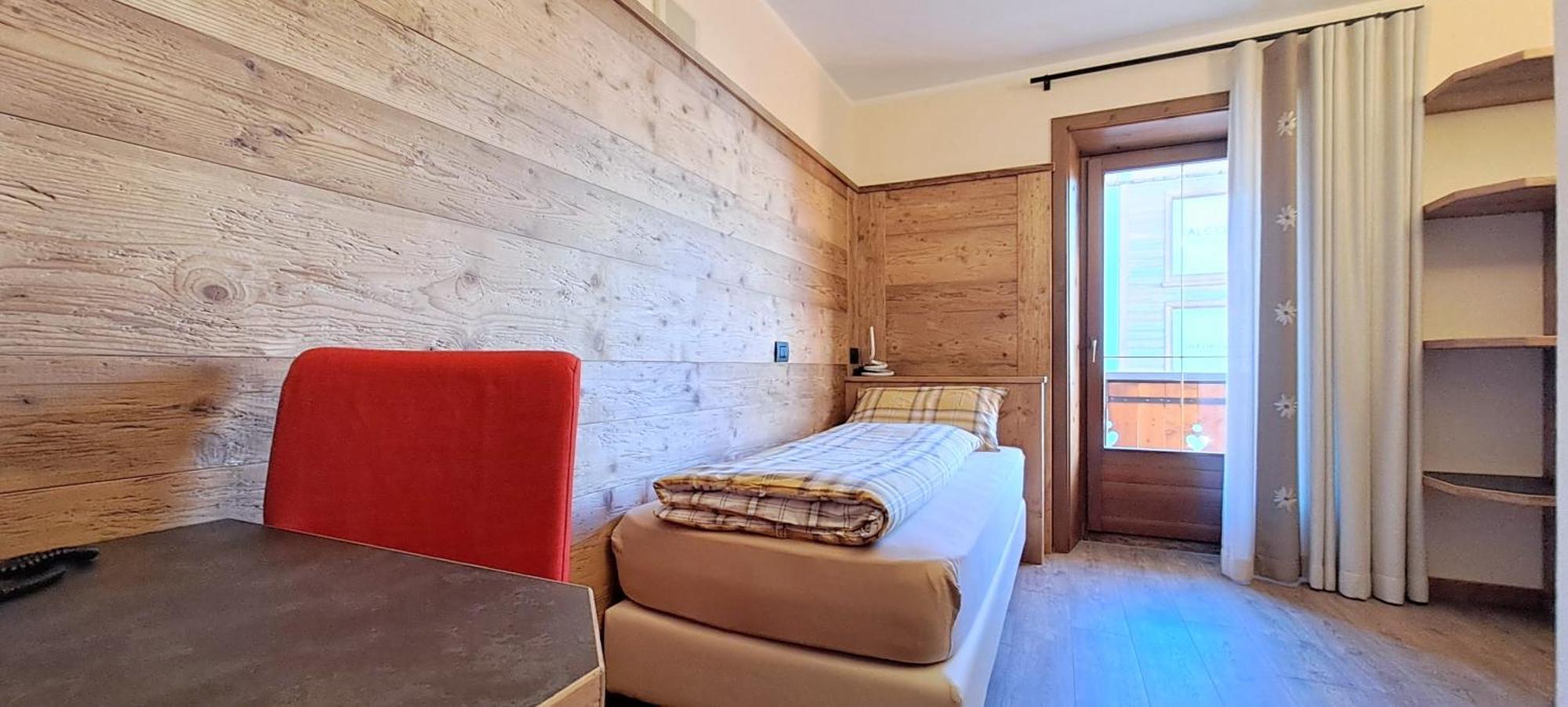 Hotel Krone リヴィーニョ エクステリア 写真